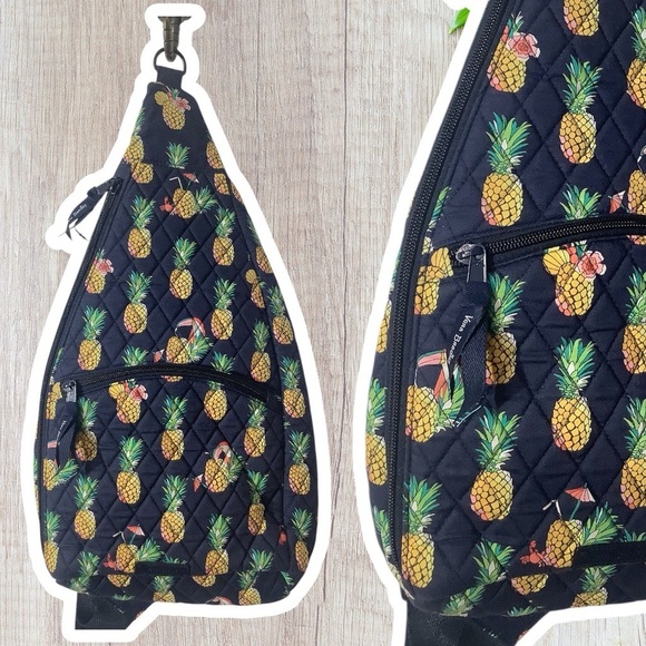 Vera Bradley NWOT- Pineapple Print Quilted Sling Bag - tropical backpack - vacay - Picture 1 of 7